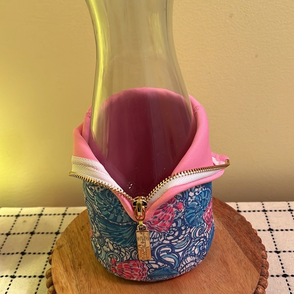 Lilly Pulitzer Beverage Carafe - Blue Haven / Raising Shell Pattern - Picture 9 of 13